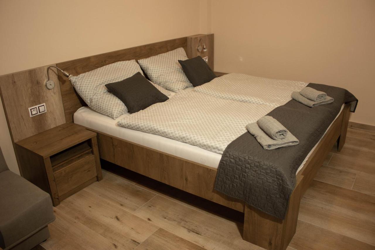 Apartmany Pilot Velka Hledsebe Kültér fotó